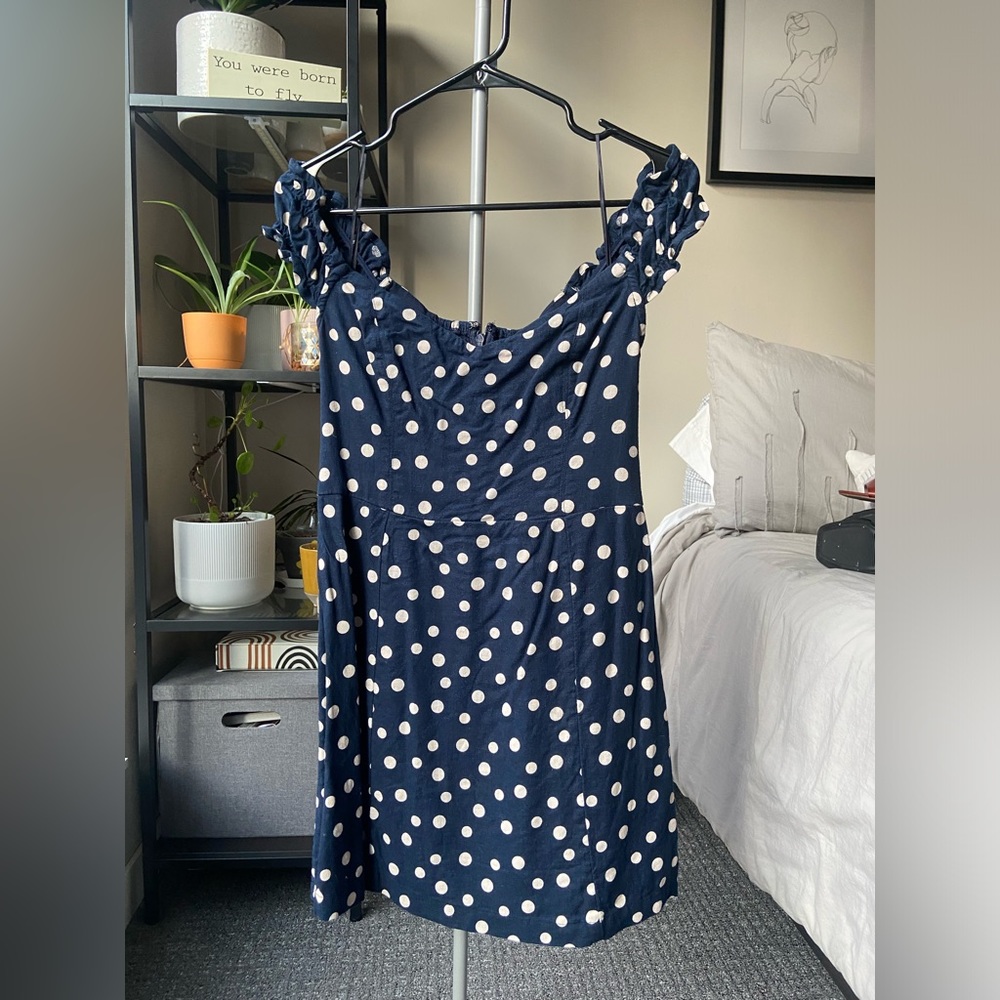 Polka dot Abercrombie Off-The-Shoulder Corset Mini Dress